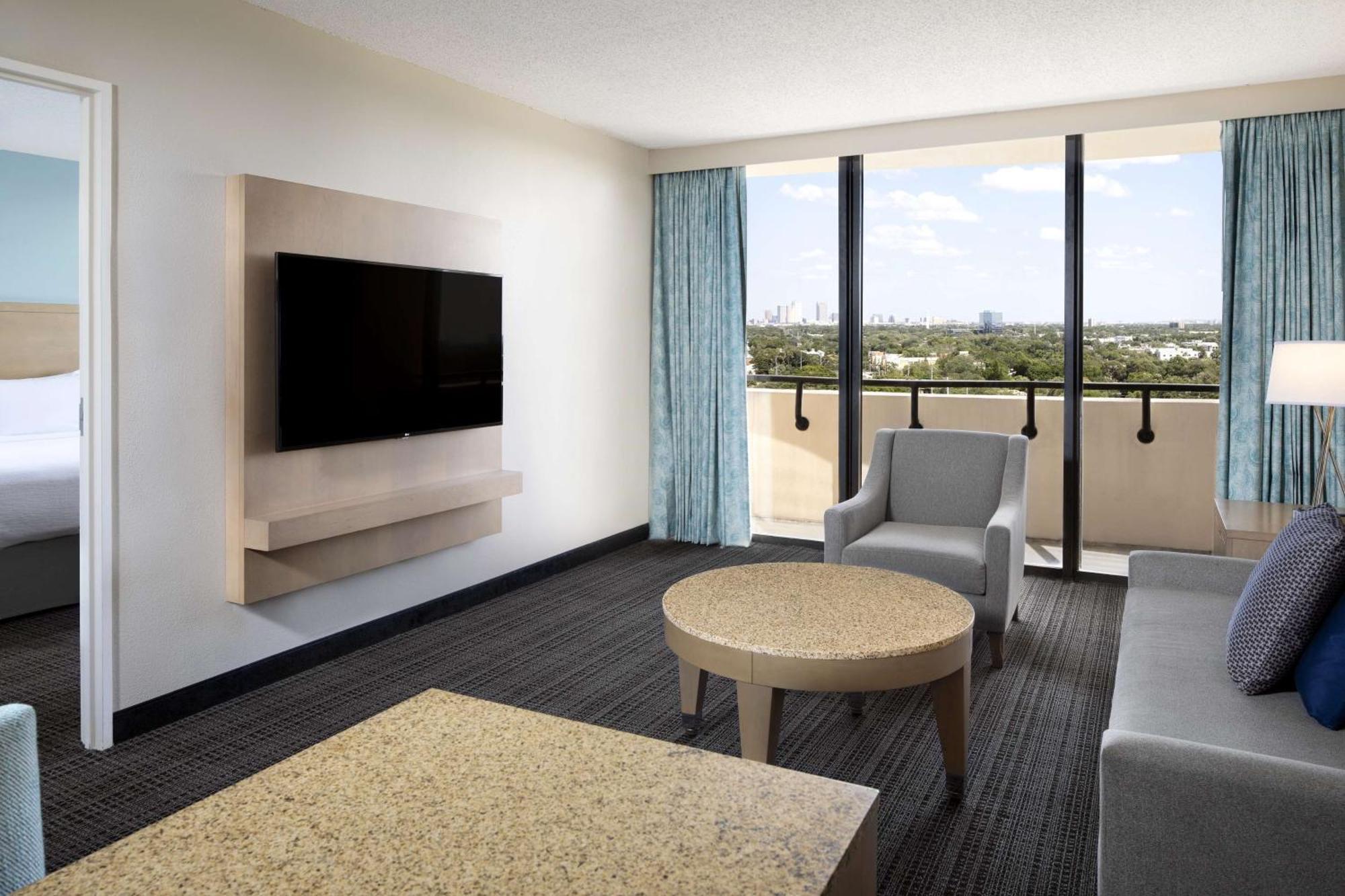 Embassy Suites By Hilton Tampa Airport Westshore Exteriér fotografie